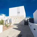 Aqua Pearl Aq18 * Protaras
